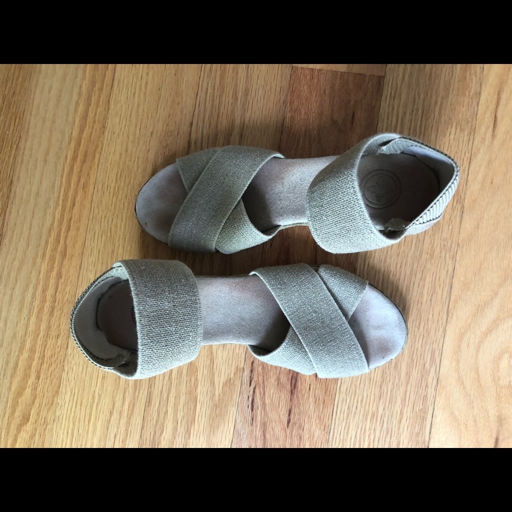 Wedges ✨ - Picture 4 of 5